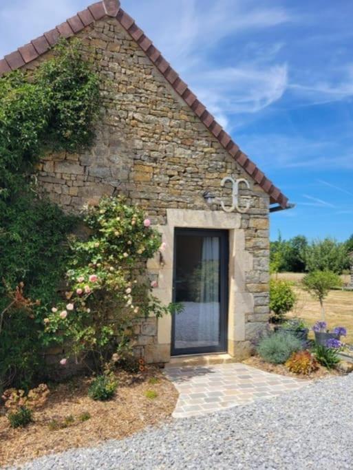Logement Agreable A La Campagne Saint-Symphorien  Extérieur photo